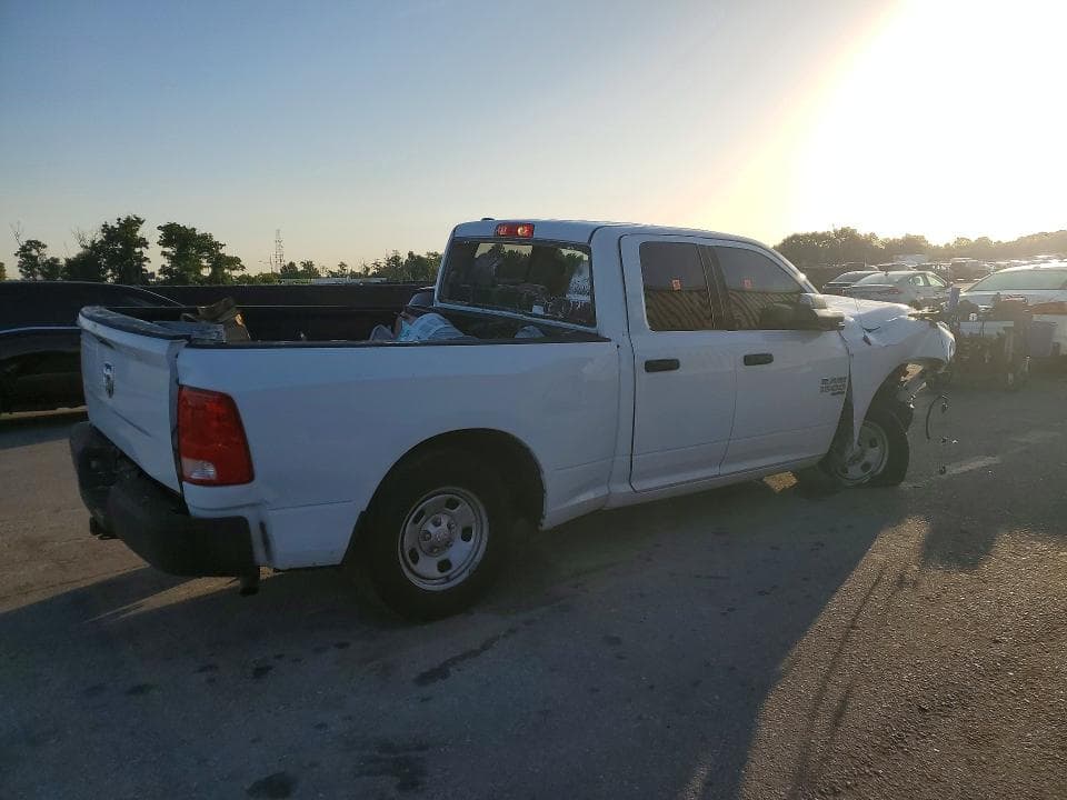 2021 RAM 1500 CLASSIC TRADESMAN 3