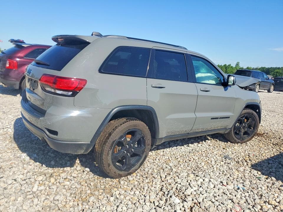 2020 JEEP GRAND CHEROKEE LAREDO 3