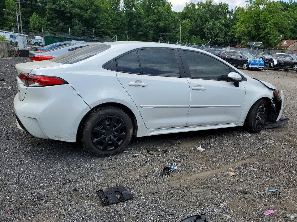 2020 TOYOTA COROLLA LE 3
