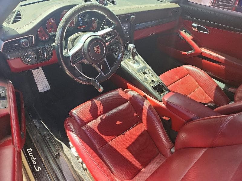 2017 PORSCHE 911 TURBO 8