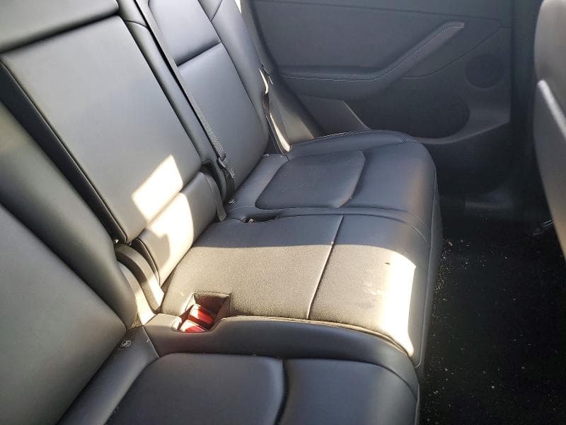 2023 TESLA MODEL Y 10