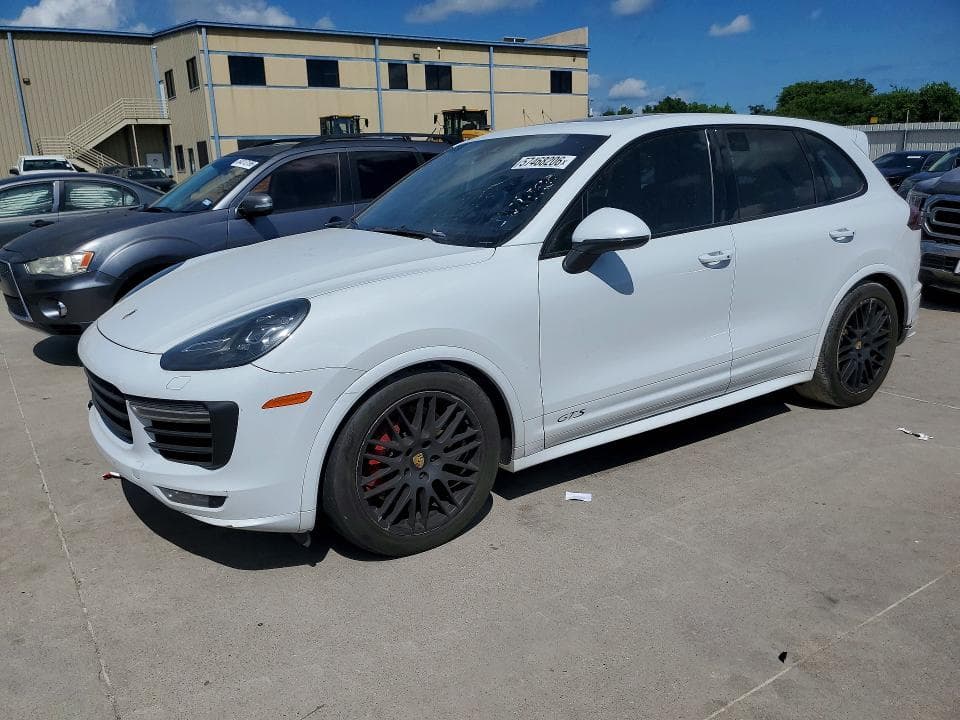 2016 PORSCHE CAYENNE GTS - 1