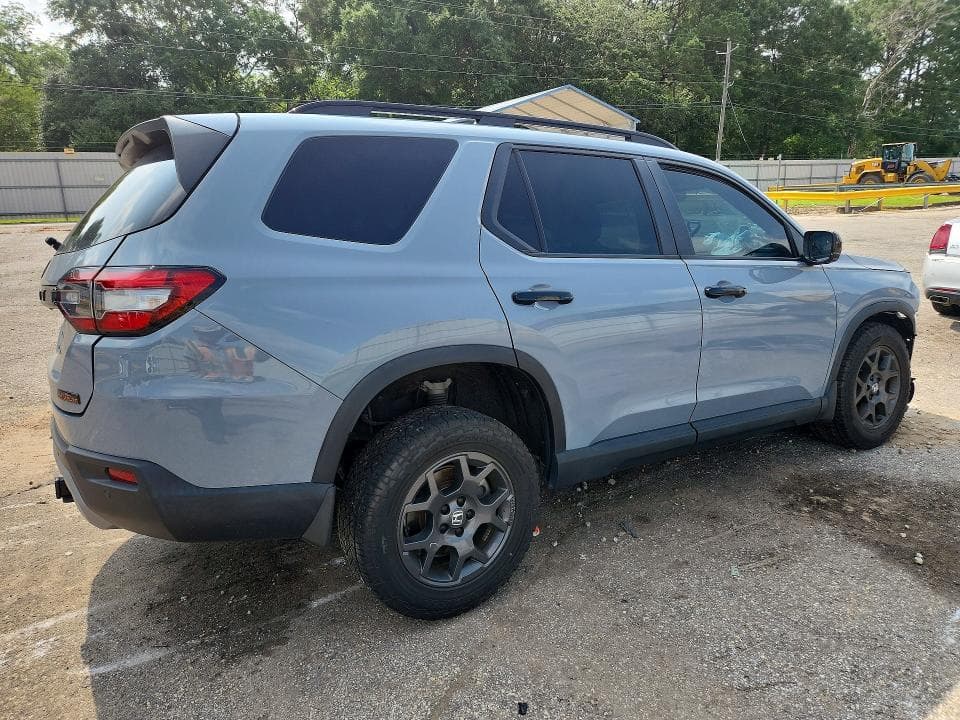 2024 HONDA PILOT TRAILSPORT 3