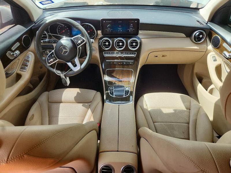 2020 MERCEDES-BENZ GLC 300 8