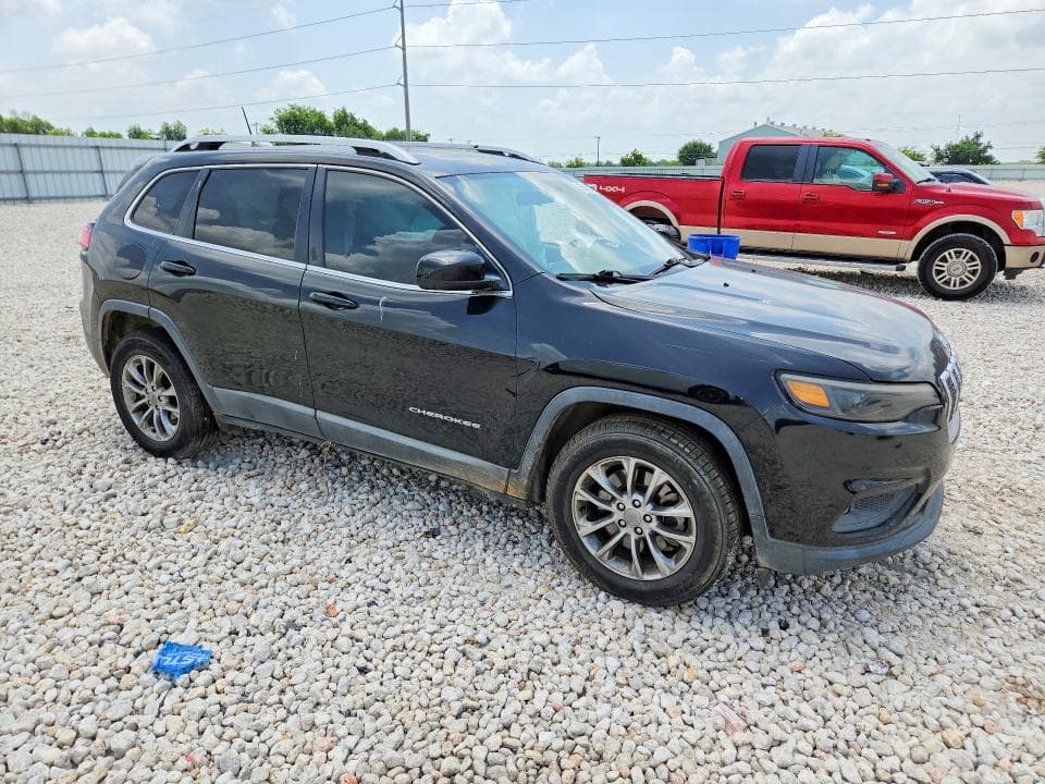 2019 JEEP CHEROKEE LATITUDE PLUS 4