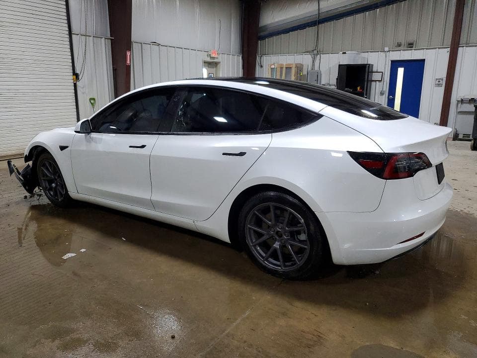 2023 TESLA MODEL 3 2