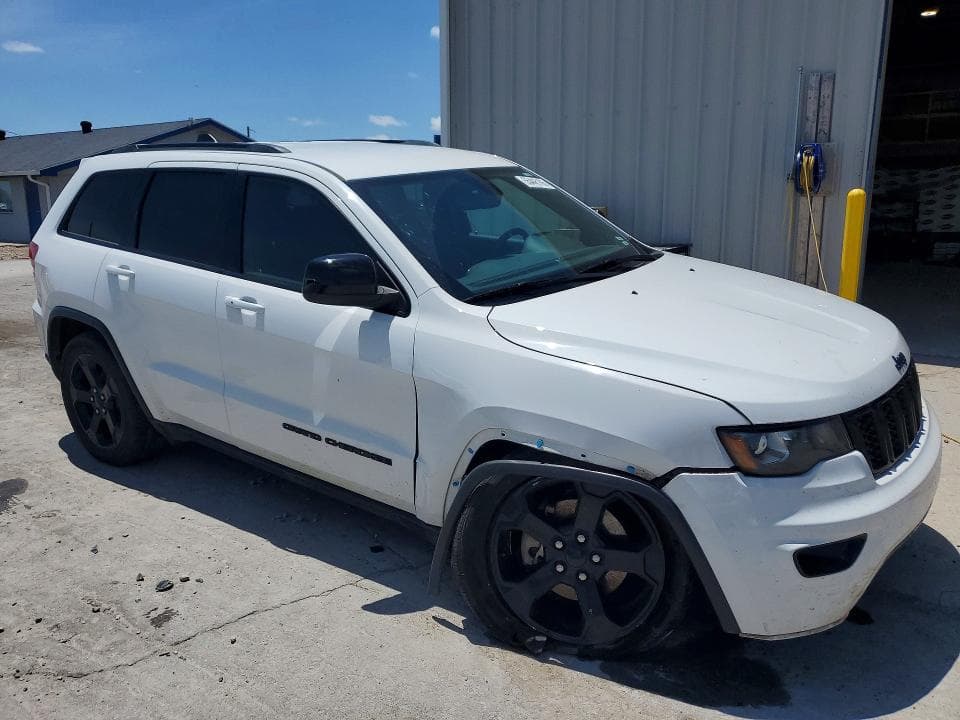 2020 JEEP GRAND CHEROKEE LAREDO 4