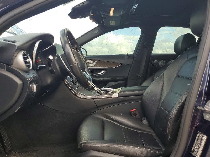 2019 MERCEDES-BENZ C 300 7