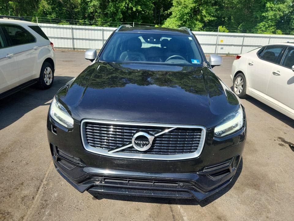 2017 VOLVO XC90 T6 5