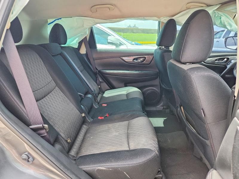 2017 NISSAN ROGUE S 10
