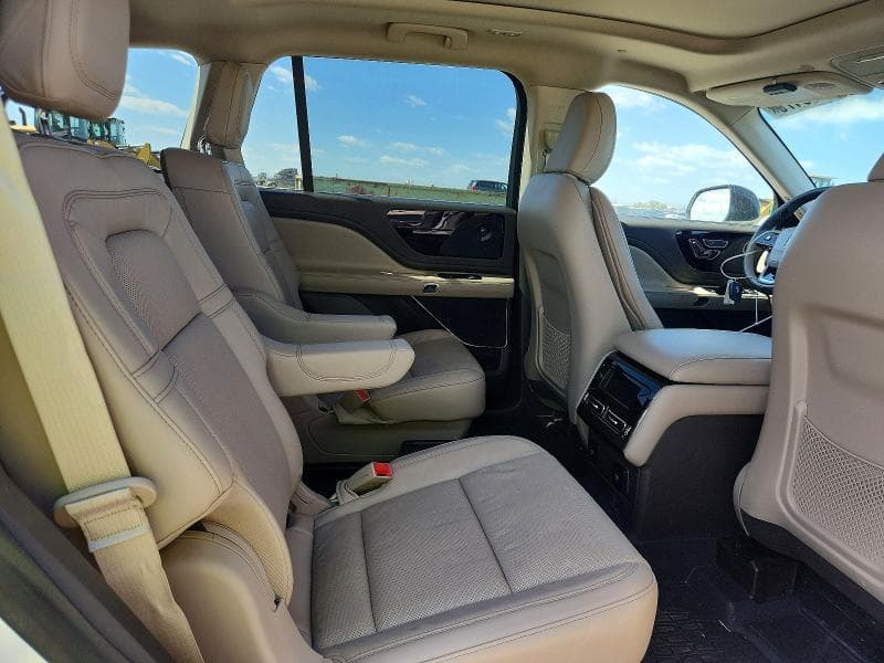 2024 LINCOLN AVIATOR RESERVE 11
