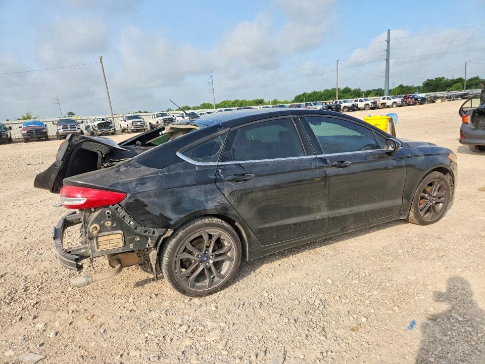 2018 FORD FUSION S 3