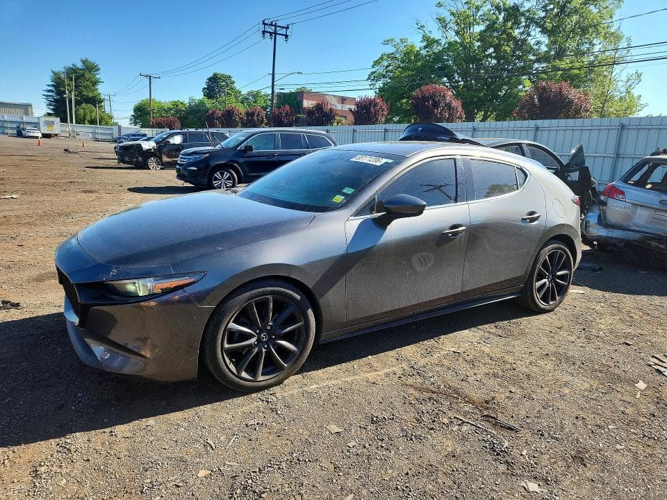 2019 MAZDA 3 PREMIUM - 1
