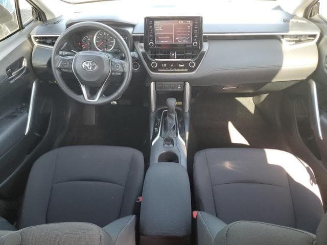 2022 TOYOTA COROLLA CROSS LE 8