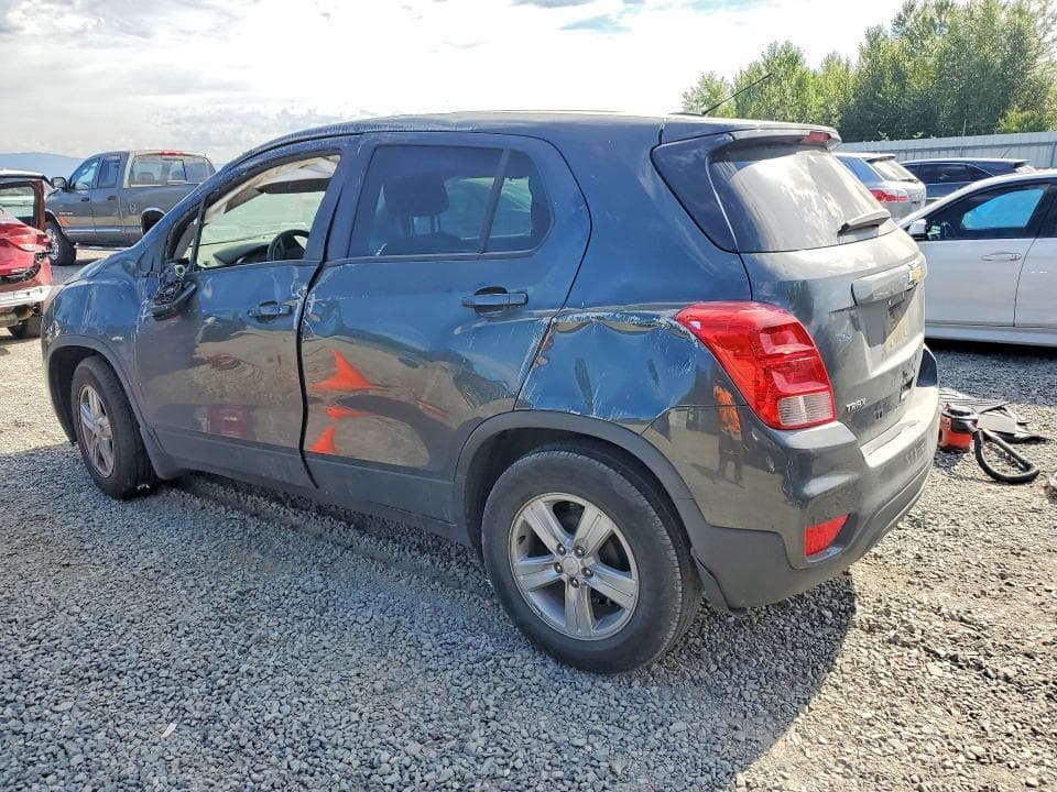 2020 CHEVROLET TRAX LS 2