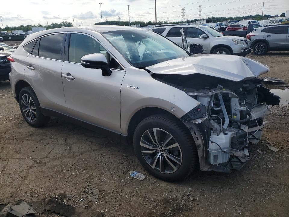 2021 TOYOTA VENZA LE 4