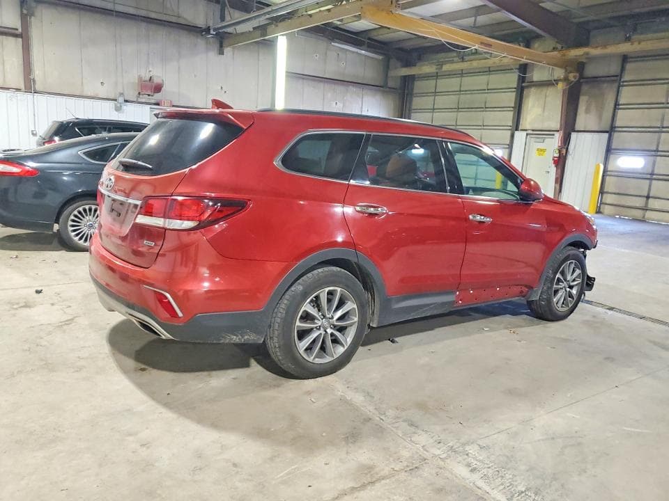 2018 HYUNDAI SANTA FE SE 3