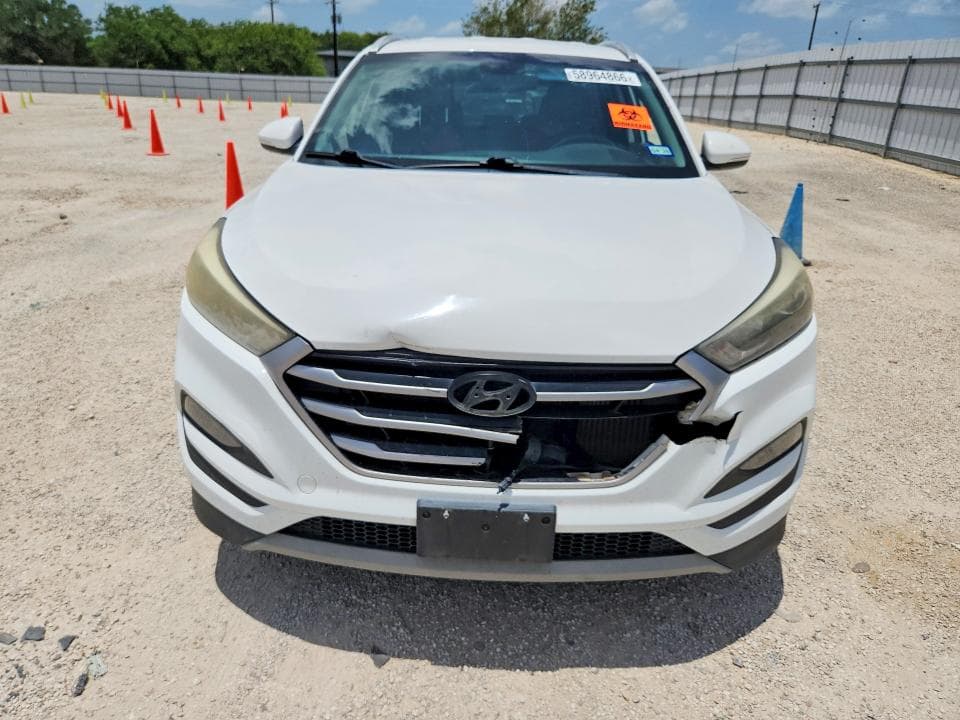 2017 HYUNDAI TUCSON SPORT 5