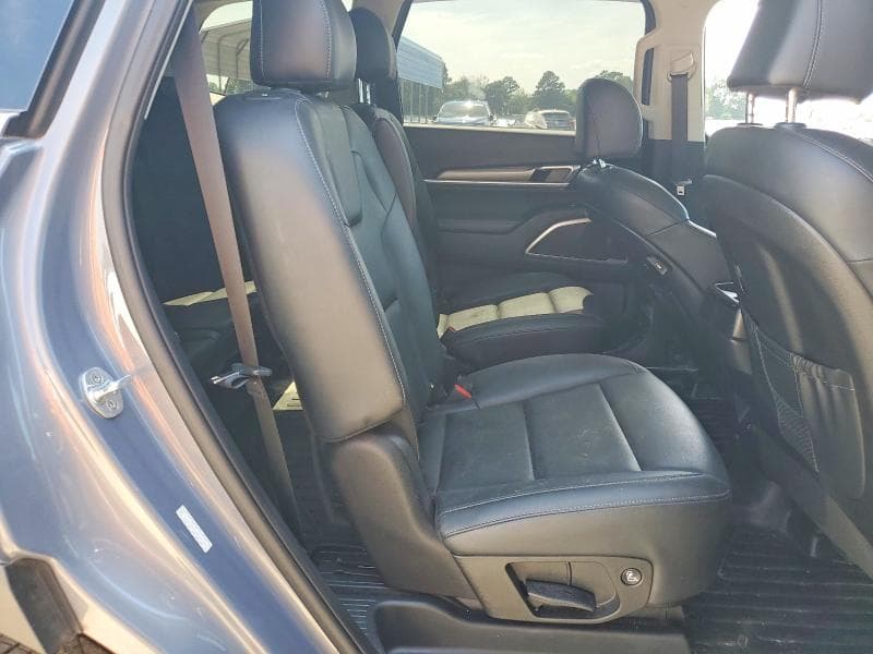 2022 KIA TELLURIDE S 11