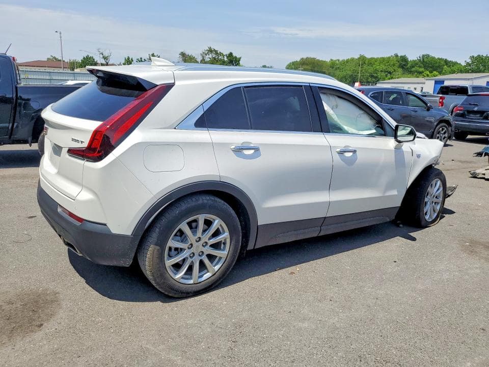 2023 CADILLAC XT4 LUXURY 3