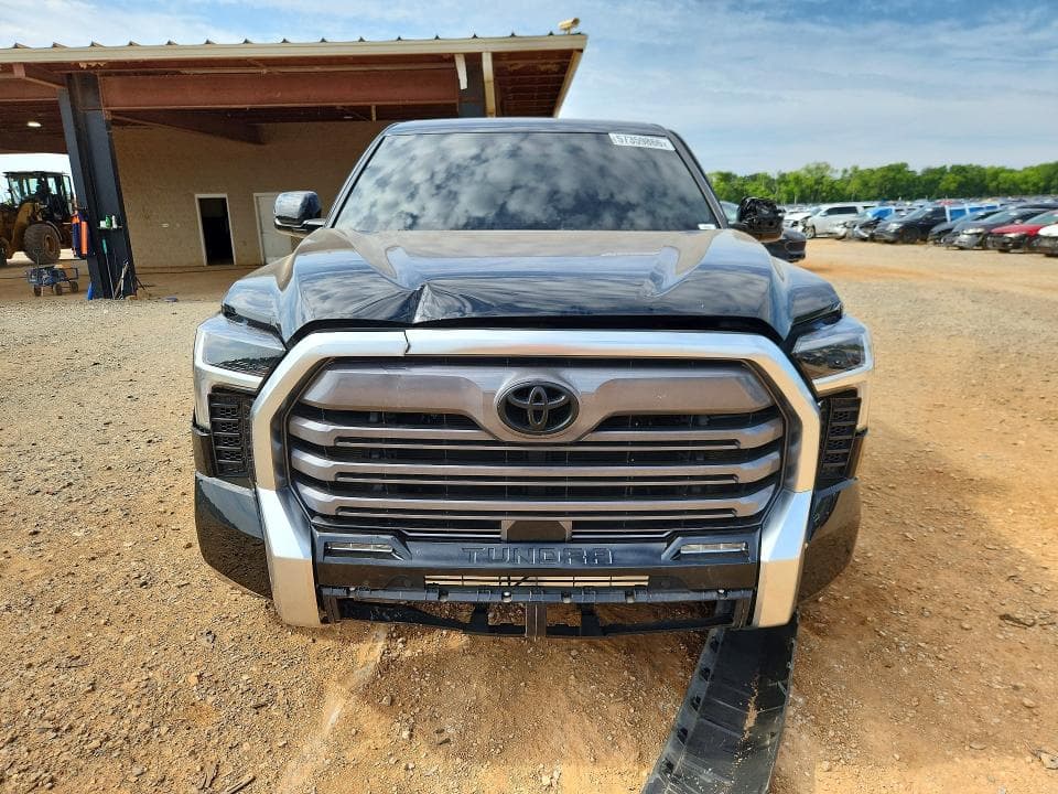2024 TOYOTA TUNDRA CREWMAX LIMITED 5