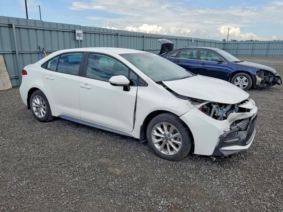 2022 TOYOTA COROLLA SE 4