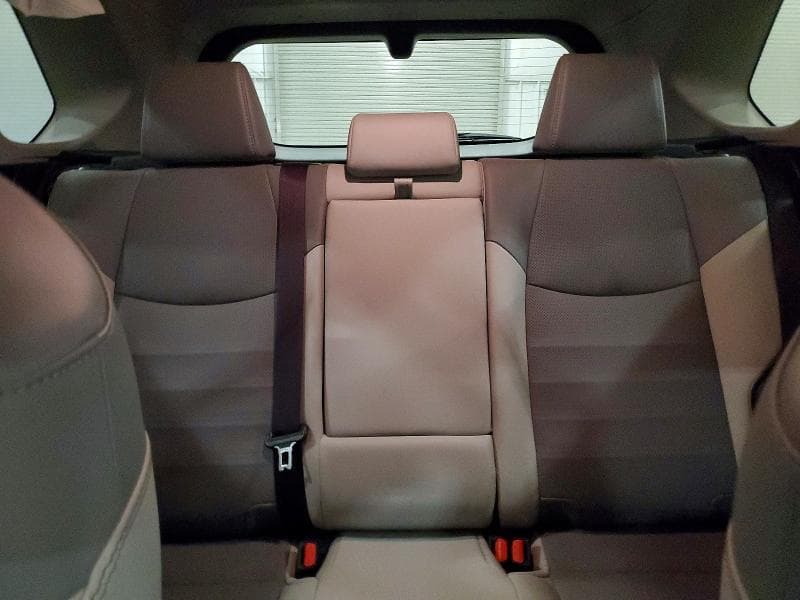 2020 TOYOTA RAV4 LIMITED 10