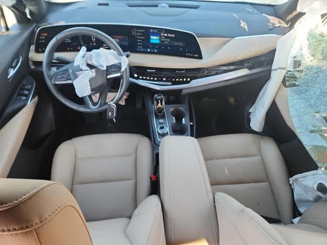 2024 CADILLAC XT4 LUXURY 8
