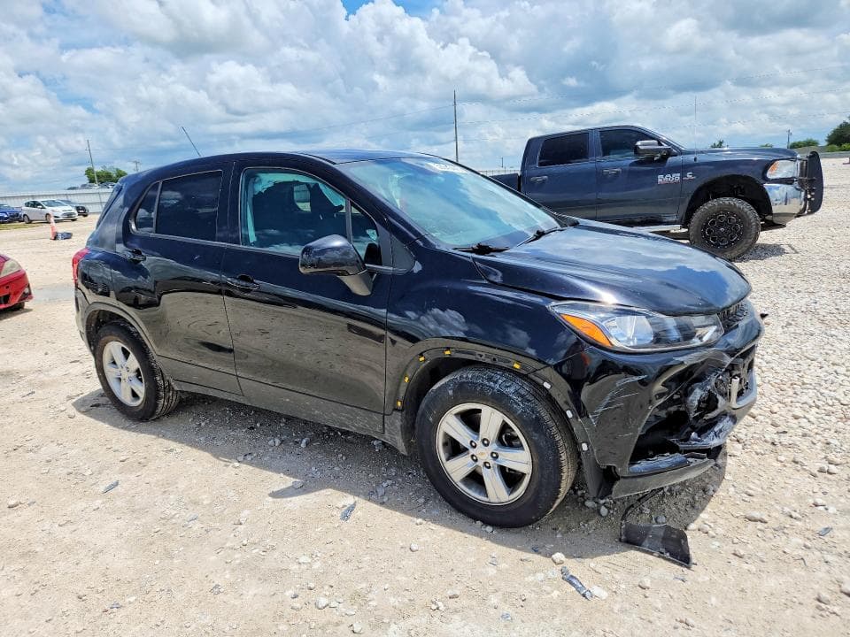 2020 CHEVROLET TRAX LS 4