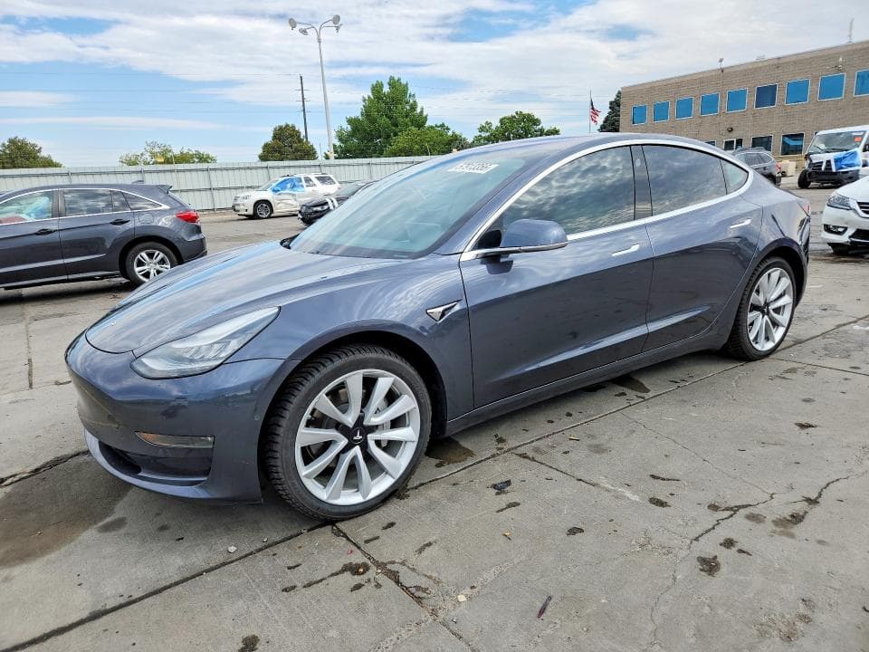 2018 TESLA MODEL 3 - 1