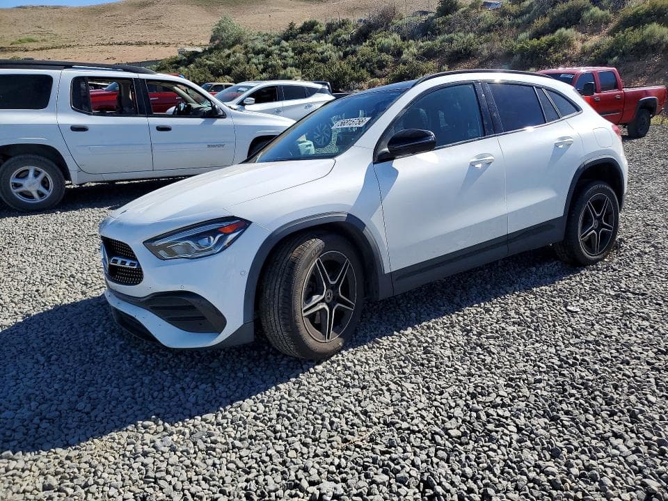 2022 MERCEDES-BENZ GLA-CLASS