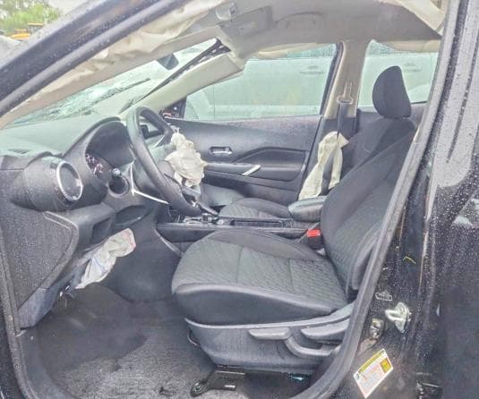 2021 NISSAN KICKS SV 7