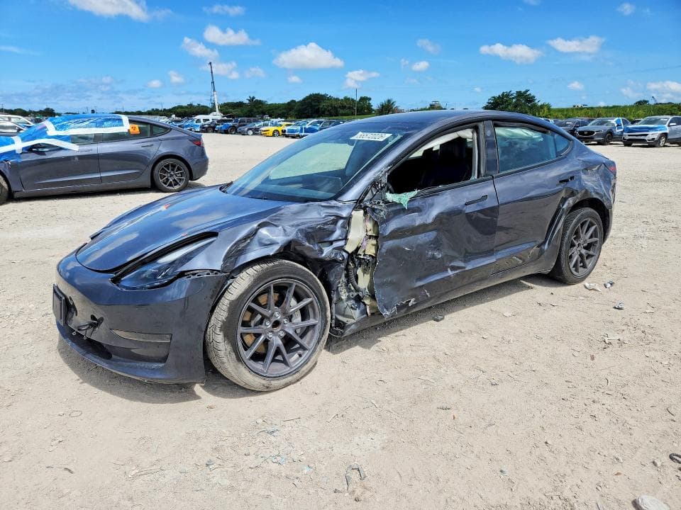 2023 TESLA MODEL 3 - 1