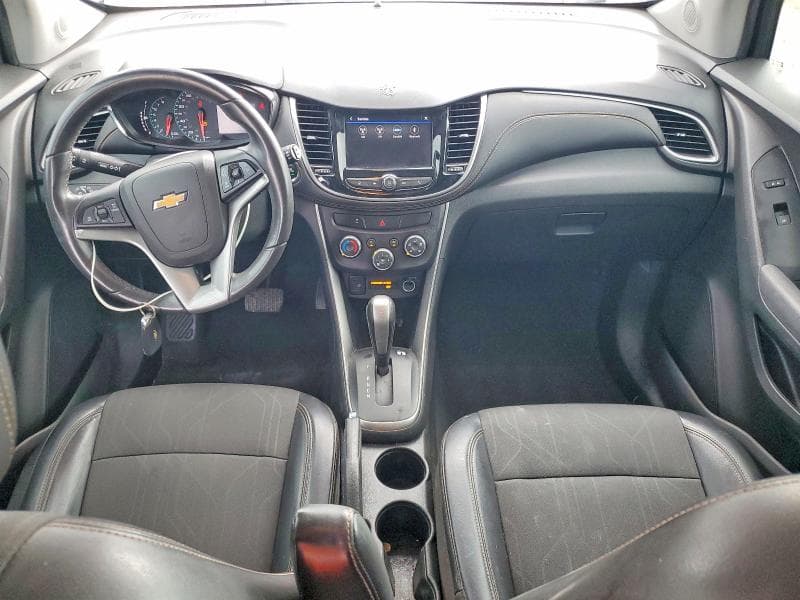 2020 CHEVROLET TRAX 1LT 8