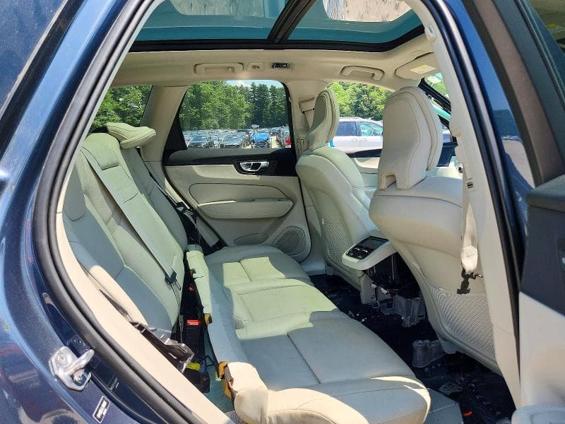 2020 VOLVO XC60 T5 INSCRIPTION 11