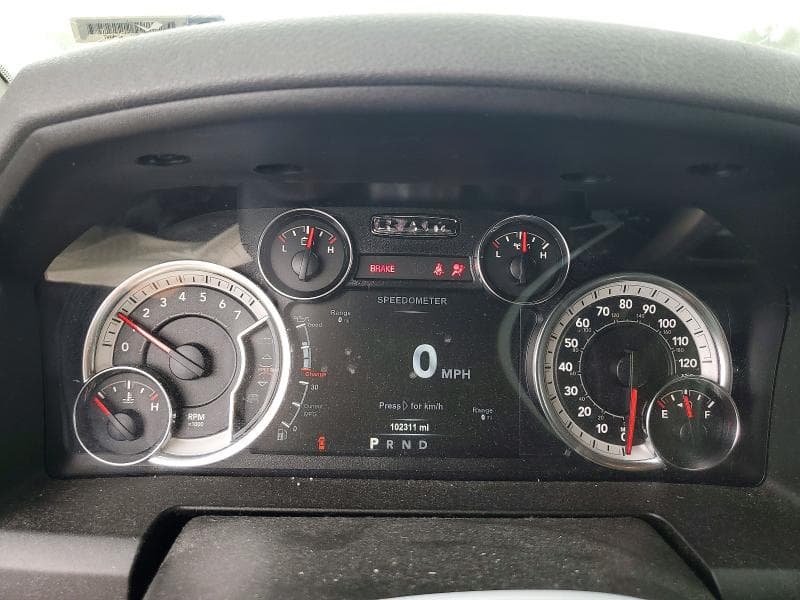 2019 RAM 1500 CLASSIC SLT 9