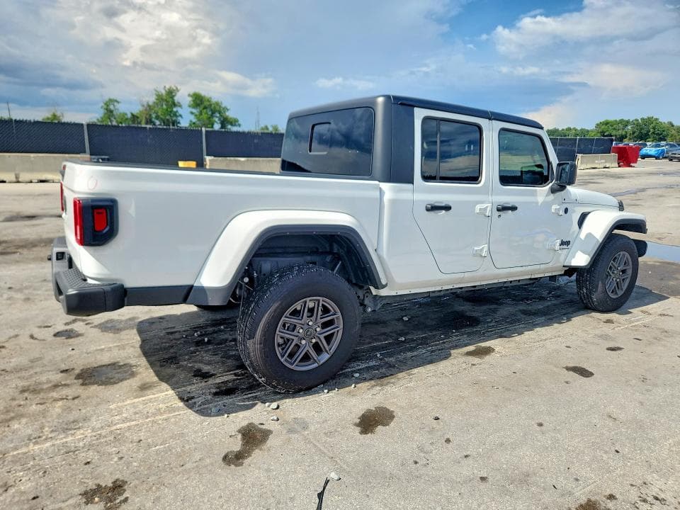 2025 JEEP GLADIATOR SPORT 3