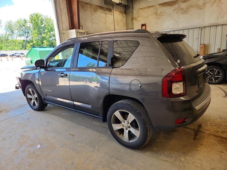 2017 JEEP COMPASS LATITUDE 2
