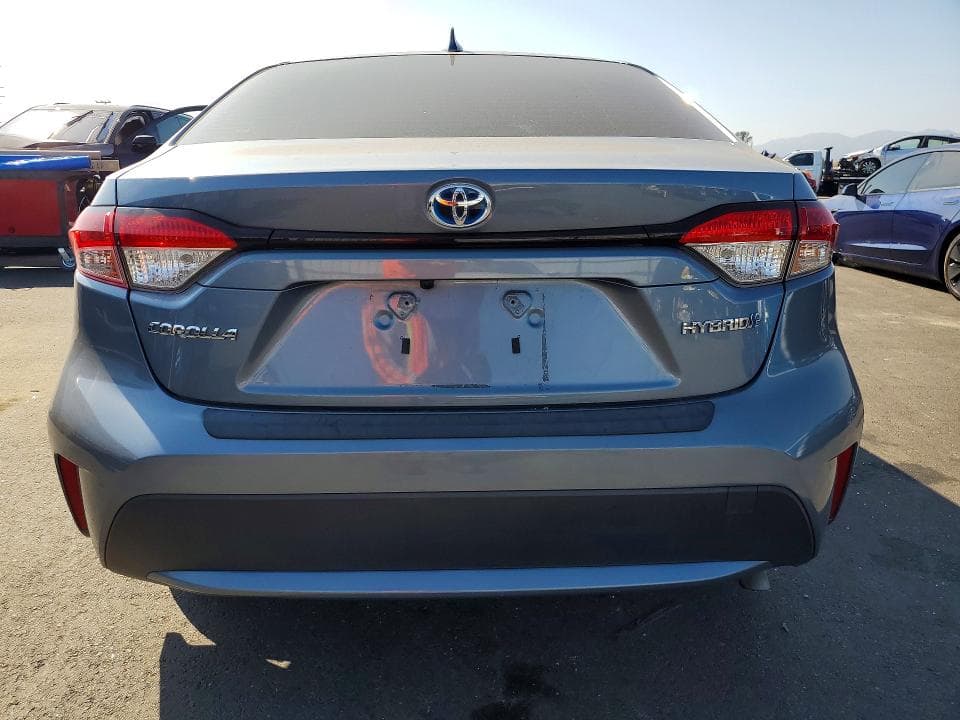2021 TOYOTA COROLLA LE 6