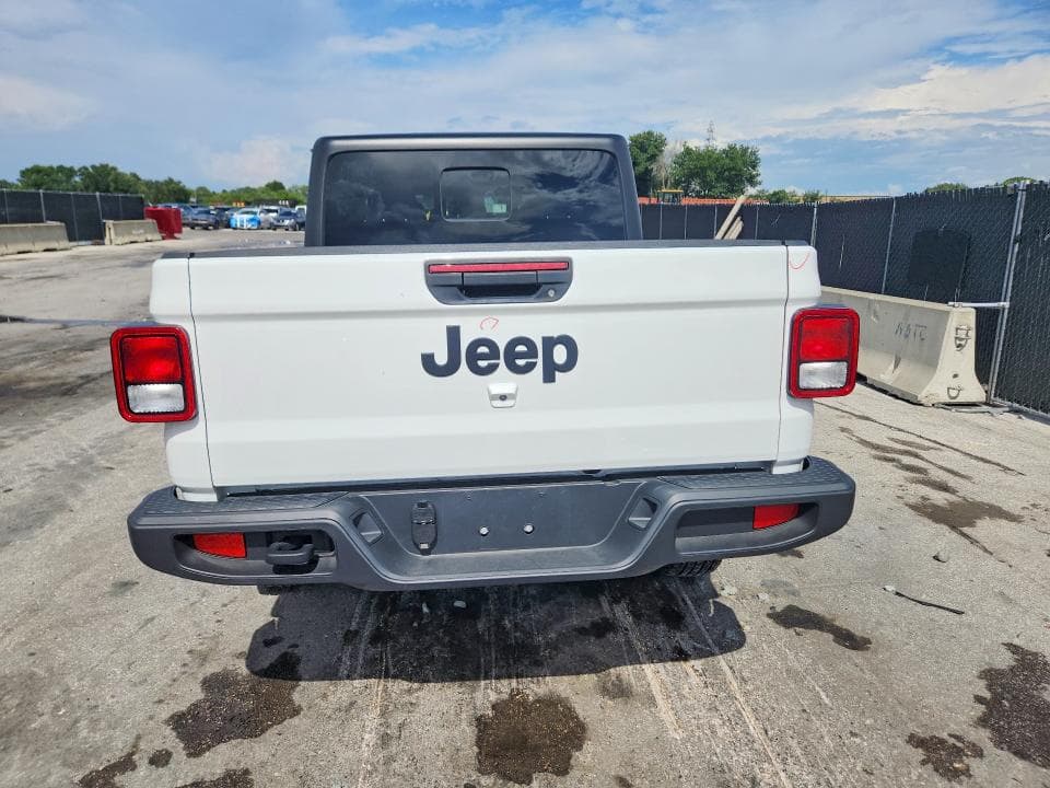 2025 JEEP GLADIATOR SPORT 6