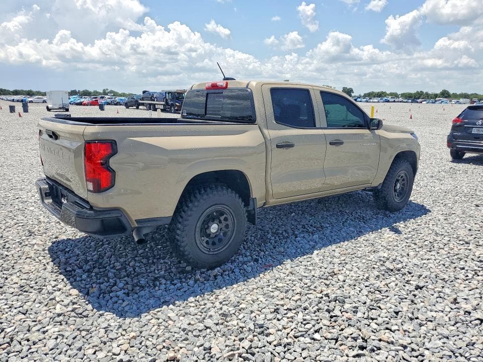 2024 CHEVROLET COLORADO 3