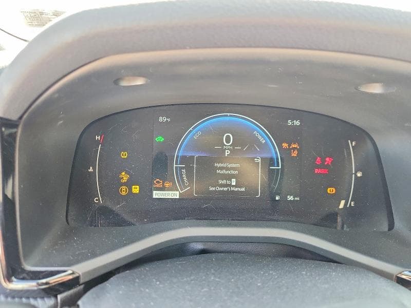 2025 TOYOTA CAMRY SE 9