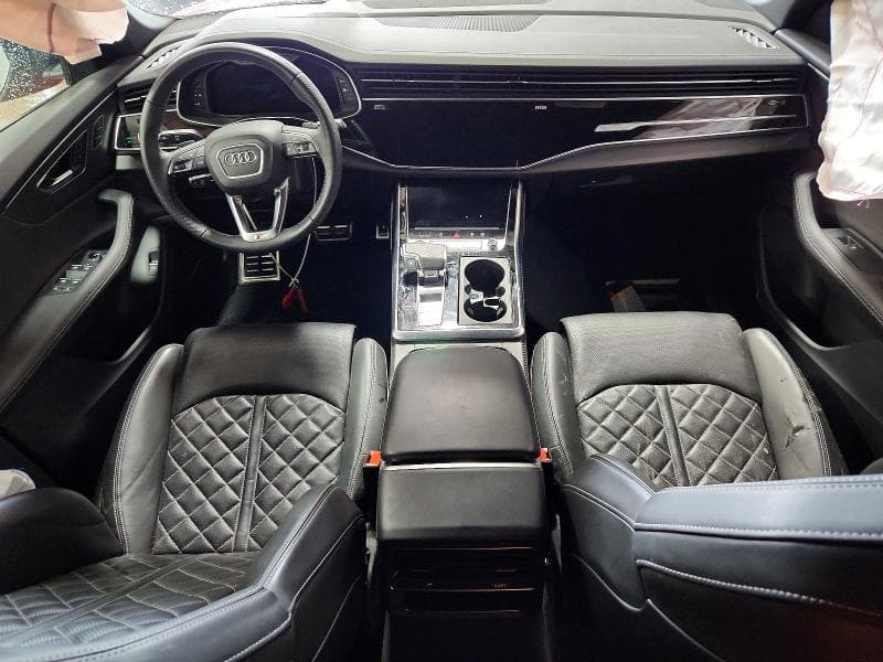 2024 AUDI SQ8 PRESTIGE 8