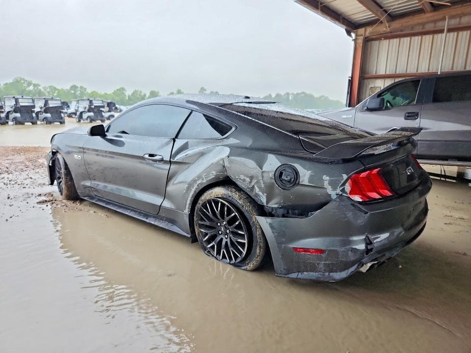 2020 FORD MUSTANG GT 2