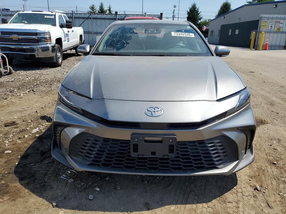 2026 TOYOTA CAMRY SE 5
