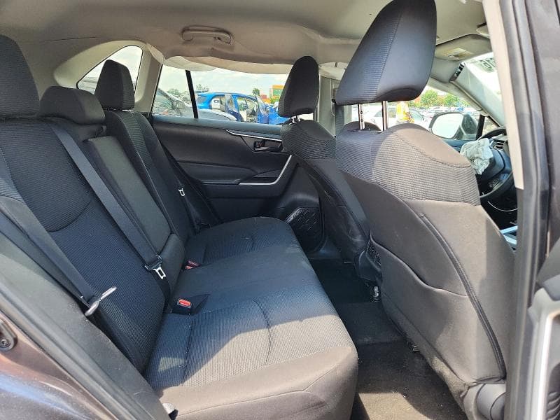 2025 TOYOTA RAV4 LE 10