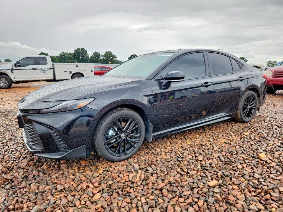 2026 TOYOTA CAMRY SE - 1