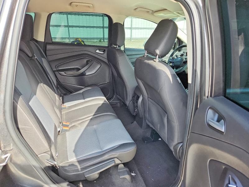 2019 FORD ESCAPE SE 11