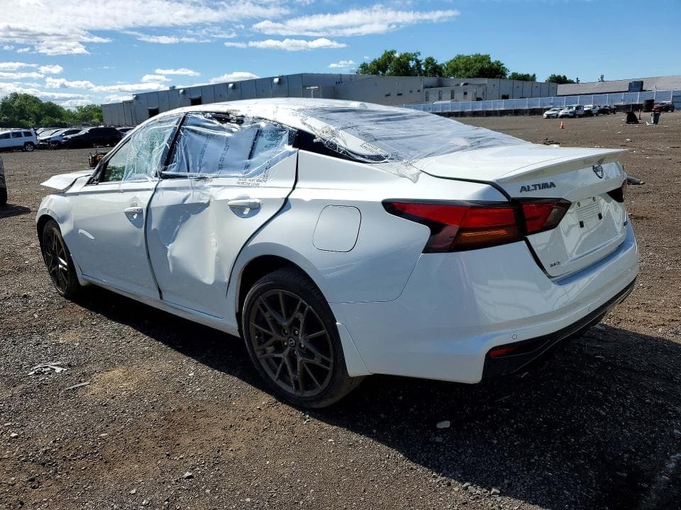 2025 NISSAN ALTIMA SR 2