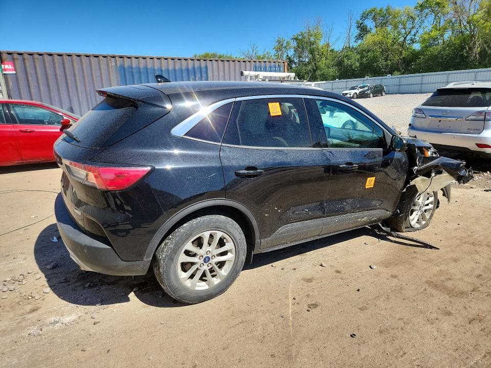2020 FORD ESCAPE SE 3